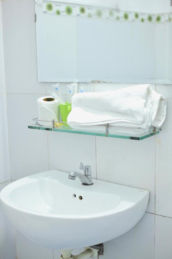 Shine Riverside Homestay Hue Buitenkant foto